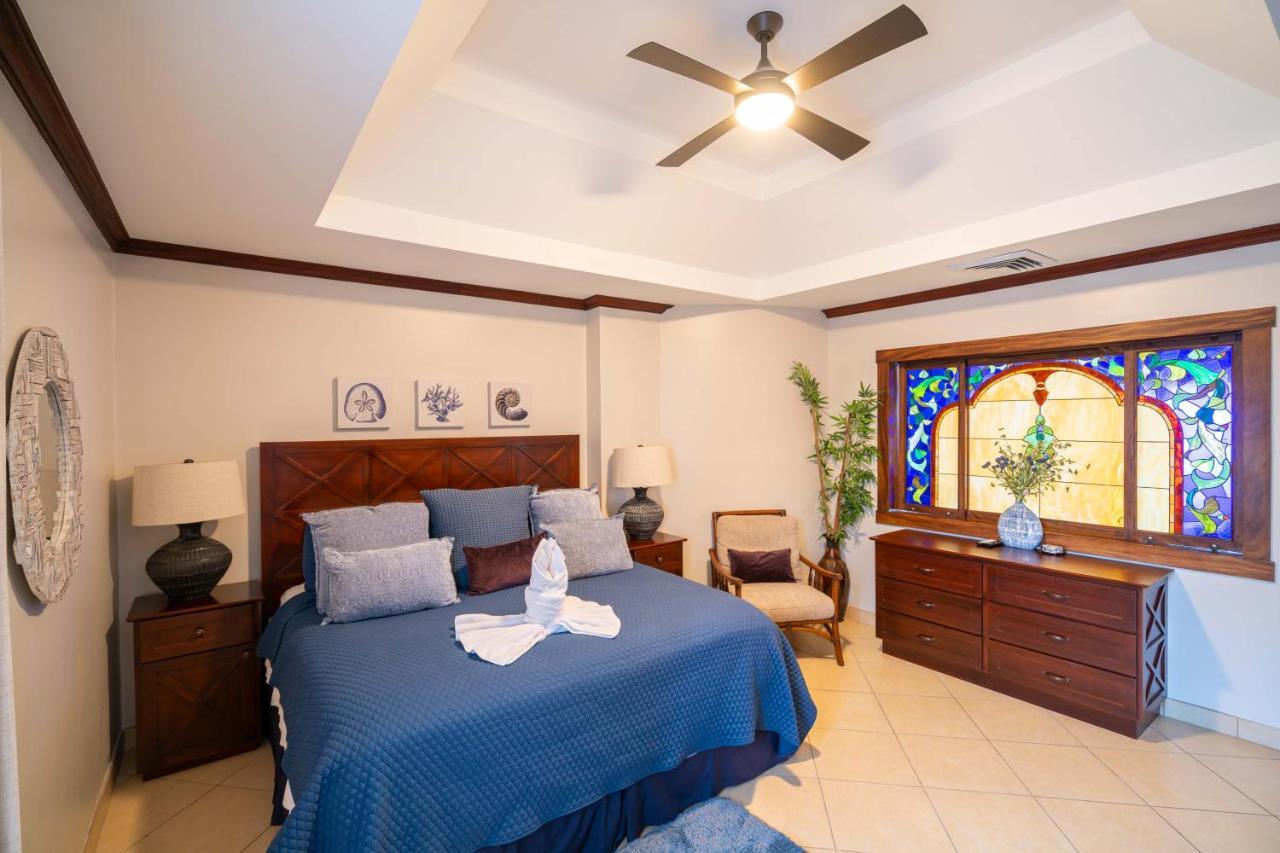 Pacifico Colonial Condominiums Мануел Антонио Екстериор снимка